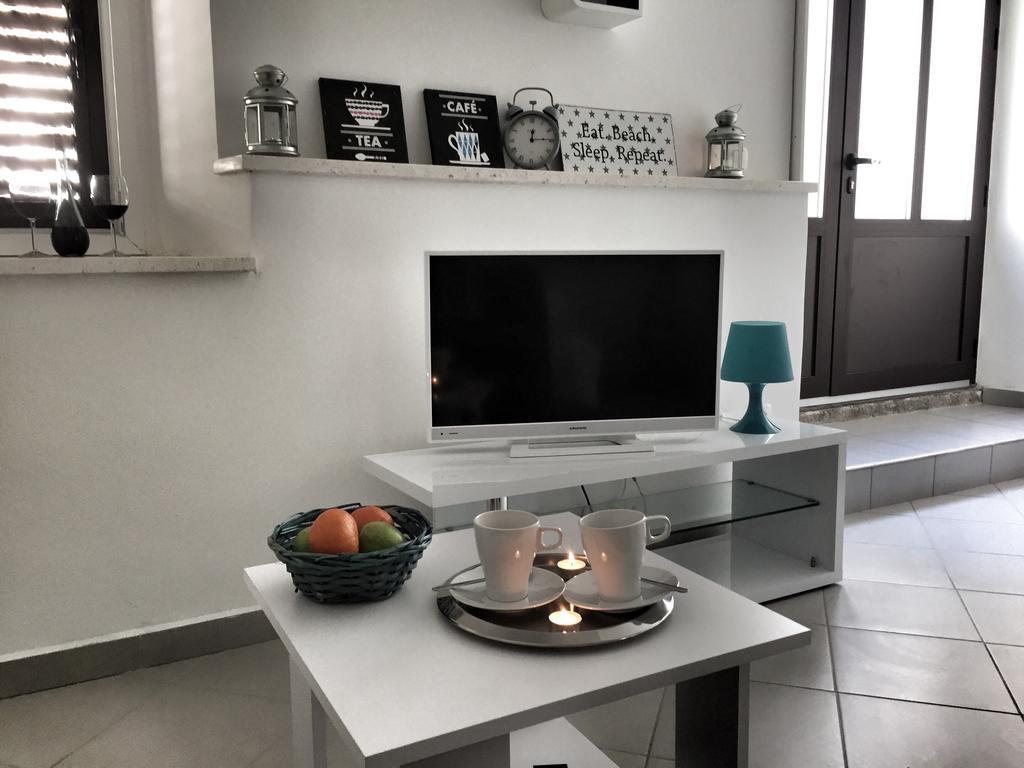 Apartment Estera Jelsa  Eksteriør billede