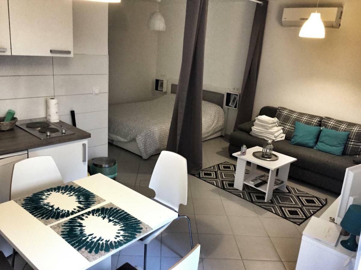Apartment Estera Jelsa  Eksteriør billede